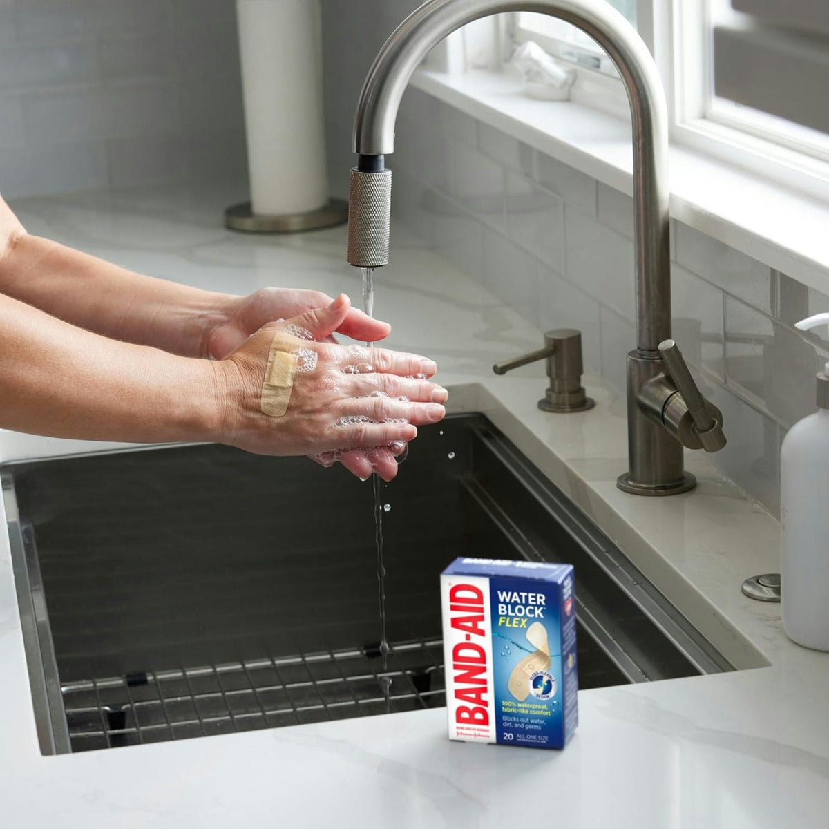 Band-Aid Water Block Flex Adhesive Bandages, 7/8 x 2-3/4 Inch