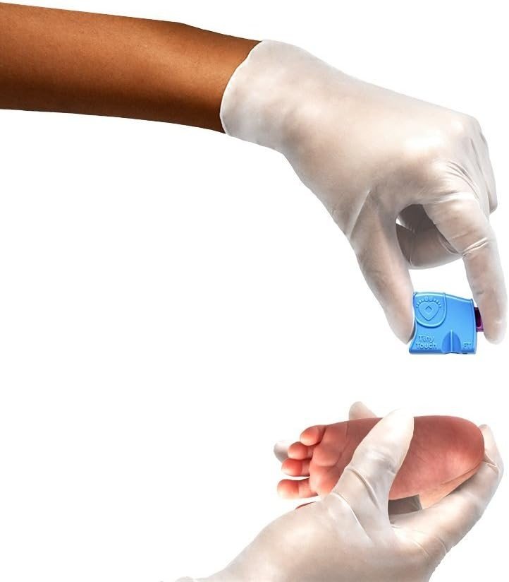 Owen Mumford Unistik TinyTouch Heel Incision Device, Pediatric, 2.5 mm - AT1250-Box - LL Medico